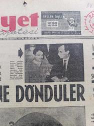 Milliyet Gazetesi - Turkish Newspaper - 14 Mart 1965 - ortaya çıkan gerçekler yazan Abdi İpekçi Başmakale - işçiler zam istiyor - kanlı olaylar üzerine zonguldak'a giden İçişleri Bakanı İsmail Hakkı Akdoğan işçilerden Emrullah sağlam ile konuşuyor fotoğraf - işçilerden birinin cenazesi kaldırılıyor fotoğraf - sendika başkanı  Osman İpekçi Kozlu'da işçilerin elinden güçlükle kurtulabildi - Zonguldak'ta kanlı olaylardan sonra dün sabah işçilerden bir grup ocağın başında bekliyor fotoğraf - Ateş emrini kimin verdiği belli değil - Savcılık 24 kişinin ifadesini aldı ifadesi alınan eski sendika başkanı Mehmet Alpdündar savcılık tarafından serbest bırakıldı - Türk İş Başkanı Seyfi Demirsoy olayı tasvip etmiyoruz dedi - Zonguldak yazan Bülent Ecevit - Türk İş Genel Sekreteri Halil Tunç bu bir dönüm noktasıdır dedi - gelişme hızı yazan doktor Baran Tuncer - peri masalları yazan Ulunay - Üçüncü Safha yazan Tabii Senatör Kadri Kaplan - fizik dersi yazan Refik Erduran - Milliyet'e mektup