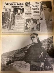HAFTA SONU GAZETESİ DOĞUM GÜNÜ HEDİYESİ  ( Turkish Newspaper ) - 15 AĞUSTOS 1980 -TAM TAKIM 12 SAYFADIR -Tarık Akan – Hülya Süer – Ferdi Tayfur – Adana’lı İnci Aral – Safiye Fikri – Gönül Yazar – Şenel – Selçuk Alagöz – Kadir İnanır – Ajda Pekkan – Zerrin Egeliler – Emir Fuan – Savaş Sahan – Perihan Savaş – Adalet Tutsakcı – Naci Aral – Kemal – Hülya Koçyiğit – Selim – Hakan – Mehmet Ali Cankes – Zeki Triko – Gülçin – Sevim – Selçuk – Güzin – Gülbin – Sedef – Gönül Yazar – Nehir – Sami Başaran – Muhsin – Gönül – Hürgün  Tarık Akan’ın inkâr ettiği çocuk – Bazen aşk da bir ilaçtır – Bir haftalık dargınlığın içyüzü – Siyah mı yoksa beyaz mı – Şişelerdeki servet – Biz de koruma isteriz – Çok yaşa sen Selçuk – Kadir İnanır’a Fatsa’ya girmek yasak – İşte geldim – Fuar’da bu kadını parçalarlar – Ver daireyi sustur karıyı  Genç bir konsomatris yanında iki yaşındaki oğlu kapı kapı dolaşıp iddia geveleyen – Şantaja pabuç bırakmam – Zevk için değil oğlum için konsomatrislik yapıyorum – Benim çocu