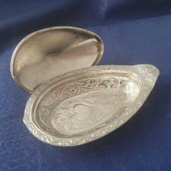 Gümüş Kaplama Kuğu Lokumluk