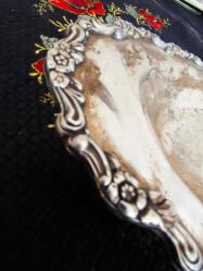 Antika Sunumluk Kase