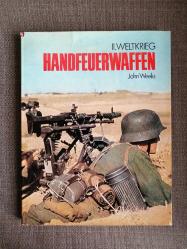 LOT.12 » II. Weltkrieg. Handfeuerwaffen
