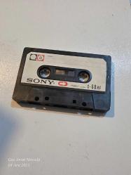 Sony C 60 LOW NOİSE KASET DOLU