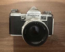 Praktina FX fotoğraf makinesi