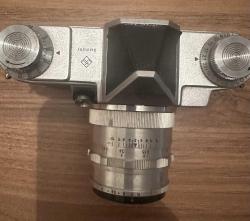 Praktina FX fotoğraf makinesi