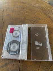 VEDAT SAKMAN - SEVGİLERİ UNUTMADIK - KASET