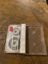 VEDAT SAKMAN - SEVGİLERİ UNUTMADIK - KASET