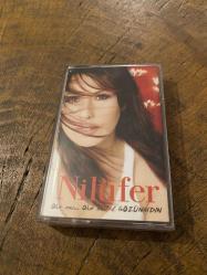 NİLÜFER - OLUR MU OLUR MU / GÖZÜNAYDIN - KASET