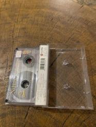 NİLÜFER - OLUR MU OLUR MU / GÖZÜNAYDIN - KASET