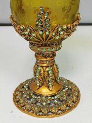 Eskilerden Avrupa Taş Detaylı Döküm Vazo ve Sunumluk