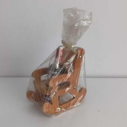 Standında Avşa minyatür şarap