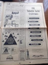 Milliyet Gazetesi - Turkish Newspaper - 2 Nisan 1967 - Tedbil-i bakan ferahlık getirecek mi yazan Abdi İpekçi Başmakale - kabine değişti - 6 bakan Edip Somuncuoğlu Orhan Dengiz Ethem Erdinç Sabit Osman Avcı İbrahim Deriner Ve Ali Fuat Alişan istifa etti - içi görünen elbise modası fotoğraf - Milli Türk Talebe Federasyonu Rus sergisine siyah çelen koydu fotoğraf - Bülent Ecevit konuşurken cinayet işlendi - tatil kuponları ile ucuz tatil yapılacak - 31 Mart yazan Ulunay - güle güle ama yazan Refik Erduran - Türkiye'de uçak fabrikası vardı ama - hayat margarin - Aygaz - Altınyıldız kumaşları - Türkiye Ligi'nde ezeli rekabet heyecanı Fenerbahçe Galatasaray fotoğraf - İstanbulspor Beşiktaş'ı çok zorladı 0 0 fotoğraf - Vefa 3 Feriköy 0 - milli okçumuz Yücel Cavkaytar toprağa verildi fotoğraf - Beykoz İdmanyurdu maçını yabancı hakem yönetecek