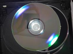 Dvd 007 James Bond Sean Connery Koleksiyonu. 6xDVD Box Set, Special Edition. Orijinal Türkçe desteği mevcut. Diskler 10 üzerinden 9.5 tertemiz sorunsuz çalışıyor koleksiyonluk  007 James Bond - Dr. No  007 James Bond - From Russia With Love - Rusyadan Sevgilerle  007 James Bond - Goldfinger - Altın Parmak  007 James Bond - Thunderball - Yıldırım Harekatı  007 James Bond - You Only Live Twice - İnsan İki Kere Yaşar 007 James Bond - Diamonds Are Forever - Ölümsüz Elmaslar