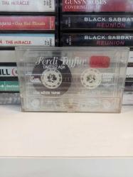 Ferdi Tayfur - Ümitsiz Aşk - Kartonetsiz - Kaset -