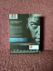 MATT DAMON IS JASON BOURNE THE ULTIMATE BOURNE COLLECTION.  EVDE SİNEMA ZEVKİNE BLU-RAY DİSK İLE VARIN.