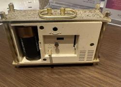 Antika Slava Şömine Saati  Pilli Elektromekanik Sovyetler Birliği 1970'ler çalışır durumda. Arka kapağı yok