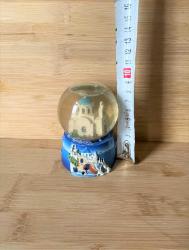 KAR KÜRESİ YAPI İÇERİSİNDE BİRAZ KAYMIŞ