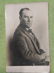 Atatürk, Mustafa Kemal Atatürk Fotoğrafı. Orijinâl Albümden çıkma.