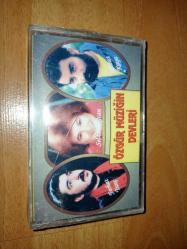 Özgür müziğin devleri kaset (Ahmet Kaya Selda Ferhat Tunç) (ambalajında sıfır)