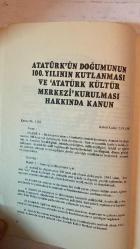 GALATASARAY'DAN ATATÜRKE DERGİSİ - M. ŞÜKRÜ SARI - S. HAYRİ ÜRGÜPLÜ - NADİR NADİ - HALDUN TANER - METİN TOKER - R. EŞREF ÜNAYDIN - VÂLÂ NURETTİN - C. SITKI TARANCI - H. SUPHİ TANRIÖVER - AHMET HAŞİM - Y. NABİ NAYIR - NECDET SANDER - ALİ TANRIYAR - SELAHATTİN BUDA - JACQUES J. ABRAVANEL - FRANÇOIS DE TESTA - İSKENDER OHRİ - HAYRİ DOMANİÇ - MUMTAZ SOYSAL - M. ALİ BİRANT - İLHAN POSTACIOĞLU - FERİDUN ERGİN  ÖNSÖZ - ATA’YA MEKTUP - ATATÜRK YILI KARARI - UNESCO’NUN ATA’YI ANMA KARAR GEREKÇESİ - GALATASARAYLIYIZ ÇÜNKÜ - GALATASARAYIM - OKUL YILLARIM - BİR OKUL DÜŞÜNÜN Kİ - İNSANI ŞEKİLLENDİREN OKUL - GEÇMİŞTEN GELECEĞE - MUSTAFA KEMAL PAŞA İLE MÜLAKAT - MUKADDES ATATÜRK’ÜN ALTIN DEVRİ - BAHTİYAR ADAM - GAZİ’NİN HEYKELİ - DJ’AI VU LE GAZI - ATATÜRK’LE GELEN - ANILARLA ATATÜRK - TEKRAR GÖRÜŞELİM PAŞAM - PARK OTELDE BİR VEDA GECESİ - UNUTAMAYACAĞIM ANI - MAKALELERLE ATATÜRK - MEMOIRES - ATATÜRK VE TARİHİMİZ - ATATÜRK VE HUKUKUN ÜSTÜNLÜĞÜ PRENSİBİ - YAS - HAKİKATİ K - TAM TAKIM EKSİKSİZ 66 SAYFA