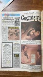 PAZAR  EKSPRESS HÜRRİYET DERGİSİ - 24 ŞUBAT 1991 -BİR RENK MASALI - 68 KUŞAĞI BEYAZPERDEDE - BEKLE DEDİM GÖLGEYE - TAVUSKUŞU GİBİ KADIN - UYUMLU EKİP ÇALIŞMASI - HALE ROLÜNÜ YAŞIYOR - GÜÇLÜ İKİLİ - 40 YIL ÖNCE SEUL - ATEŞLİ AŞK SAHNELERİ - NEREYE GİDİYORUZ - KOMÜNİSTLERE VERİLECEK CEZALAR - ORHAN OLCAY - TÜMER ARGIN - HALE SOYGAZİ - AYTAÇ ARMAN - ATIF YILMAZ - CÜNEYT ÇALIŞKUR - METİN BELGİN - ÜMİT KIVANÇ - BARIŞ PİR HASAN - FATMA BATUKAN - DUSTIN HOFFMAN - MERYL STREEP - SEDAT SİMAVİ - GENERAL RIDGWAY - OSMAN ŞEVKİ ÇİÇEKDAĞ - ABBAS ÇETİN - CABBARİ - KÖRFEZ’İN KADERİNİ ELLERİNDE TUTAN GENERAL - PAVAROTTI İLE UYUR WAGNER İLE SAVAŞIR - FİLMLERE İLHAM KAYNAĞI - KRİZE SEKSİ ÖNLEMLER - ELSA BAYİLERİNİ TANITIYOR - VAR MISIN BAHSE - MÜJDE AR - NORMAN SCHWARZKOPF - SALLY SCHWARZKOPF - NORMAN SCHWARZKOPF SR. - LINDBERGH - MUSADDIK - RIZA PEHLEVİ - FRANCIS FORD COPPOLA - WAGNER - ÇAYKOVSKİ - PAVAROTTI - BRENDA SCHWARZKOPF - SUPER ADAM - BÜLENT ERAY - HAYATİ AKİVOTİ - BAHADIR SİLİFKE -  - 30 SAYFA