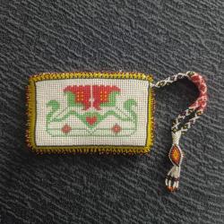 El yapımı, boncuklu cüzdan