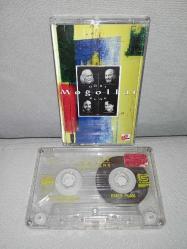 Kaset Moğollar dört renk albümü. Orijinal 1996 sorunsuz çalışıyor koleksiyonluk