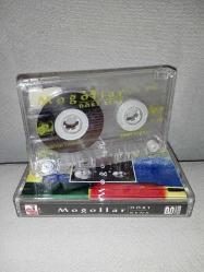 Kaset Moğollar dört renk albümü. Orijinal 1996 sorunsuz çalışıyor koleksiyonluk