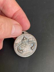 PAPA 2 POULUS GÜMÜŞ KAPLAMA MADALYON