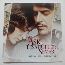 Aşk tesadüfleri sever • Fotoğraflar - Şarkı sözleri ~ #..KİTAPÇIK..#