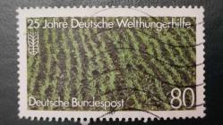 1987 YILI ALMANYA WELTHUNGERLİFENİN 25. YILDÖNÜMÜ TAM SERİ  DAMGALI  ŞARNİYERSİZ