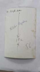 YEŞİLÇAM OYUNCUSU NİLÜFER AYDAN'IN ORİJİNAL FOTOĞRAFI - 18 x 12 cm EBADINDA - NİLÜFER AYDAN DANSÖZ KIYAFETİYLE ORYANTAL DANSI YAPARKEN ÇEKİLMİŞ BİR KARE