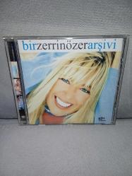 Cd Zerrin Özer Bir Zerrin Özer arşivi albümü. Orijinal. Disk 10 üzerinden 9.5 çok iyi durumda koleksiyonluk