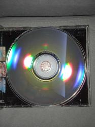 Cd Zerrin Özer Bir Zerrin Özer arşivi albümü. Orijinal. Disk 10 üzerinden 9.5 çok iyi durumda koleksiyonluk