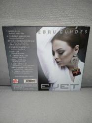 Cd Ebru Gündeş evet albümü. Orijinal. Disk 10 üzerinden 9.5 çok iyi durumda koleksiyonluk