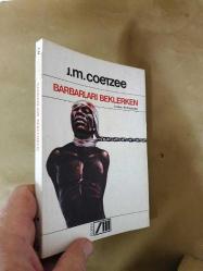 Barbarları Beklerken