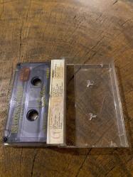 SEZEN AKSU - IŞIK DOĞUDAN YÜKSELİR - KASET