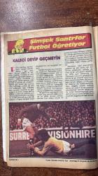 MİLLİYET ÇOCUK DERGİSİ - 14 TEMMUZ 1986 SAYI : 28  EBRU ERYÜKSEL - OZAN KIZILYAR - ERHAN ARTAN - CÜNEYT - KEMAL - ANNESİ - ANNEANNESİ - AKRABALARI - DOKTOR - PAT JENNINGS  MİLLİYET ÇOCUK - TÜRK TİCARET BANKASI İŞBİRLİĞİ İLE HAZIRLANAN TEMEL BİLGİLER ANSİKLOPEDİSİ - ŞİMŞEK SANTRFOR FUTBOL ÖĞRETİYOR - KALECİ DEYİP GEÇMEYİN - BEL HİZASINDAN KURTARIŞ - YÜKSEKTEN KURTARIŞ - ALÇAKTAN KURTARIŞ - BİR ÖYKÜ YAZALIM - DÜŞÜNCE - YILLARIN ARKASINDAKİ GERÇEK - TASARRUF VE YARDIM  -  34 SAYFA