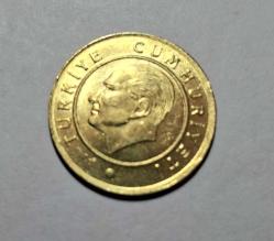 584// 25 Kuruş Altın sarısı Çil