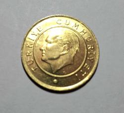 587// 25 kuruş Altın Sarısı Çil