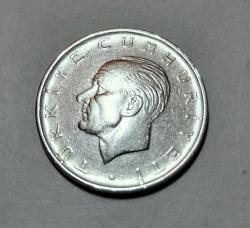 596// 1 Lira 1968