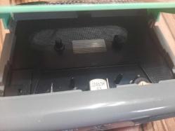 WALKMEN KASETÇALAR KULAKLIK DAHİL GRİ RENK SIFIR KULLANILMAMIŞ