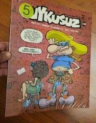 LOT.19 » UYKUSUZ DERGİ CİLT 14. JELATİNİNDE AÇILMAMIŞ.