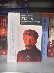 LOT.12 » Stalin - İktidar Paradoksları (1878 - 1928) Cilt 1