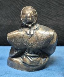 4,5 cm Boyunda Gümüş Kaplama Minyatür Keşiş Figürü Masa Süsü