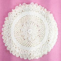 VINTAGE 6 ADET EL İŞİ  DANTEL SEHPA ÖRTÜSÜ