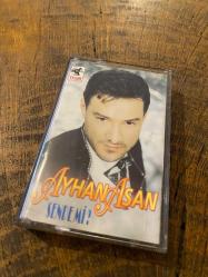 AYHAN AŞAN - SENDE Mİ - KASET