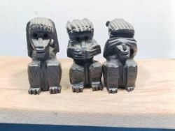 K231----AHŞAP OYMA ÜÇ MAYMUN FİGÜR-BİBLO