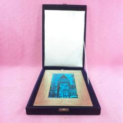 EL YAPIMI GECE KARANLIĞINDA GALATA KULESİ ÇİNİ RESİM , MAVİ RENKLİ KADİFE KUTUSUNDA