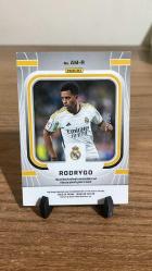 PANİNİ OBSİDİAN ATOMİC RODRYGO /25 ADET ÜRETİLMİŞ FORMA PARÇALI KART