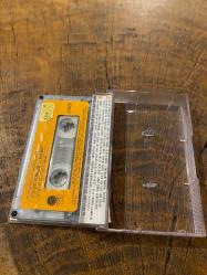 HURŞİD YENİGÜN VE GRUBU - UNUTULMAYAN ARANJMANLAR - KASET